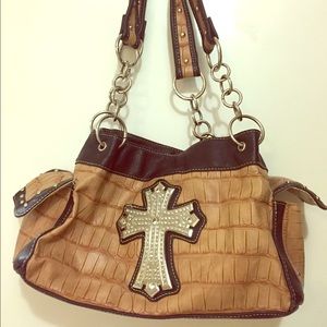 Cross handbag